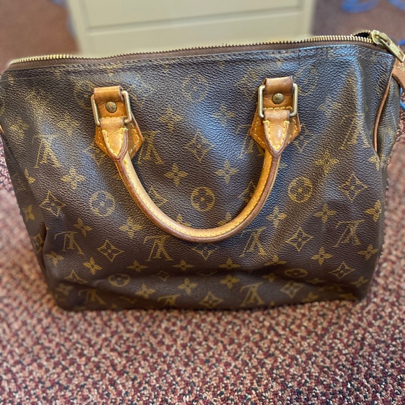 Louis Vuitton bag - Picture 3 of 5